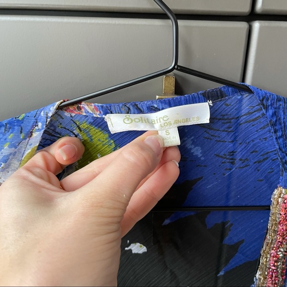 Gorgeous beaded bouse - Picture 2 of 2